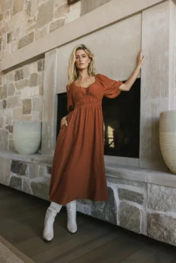 Addison Puff Sleeve Dress In Rust