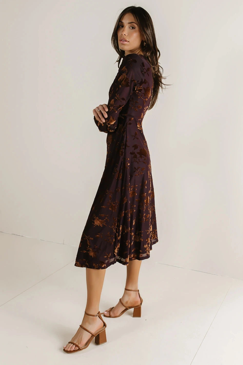 Jane Velvet Midi Dress - Image 2