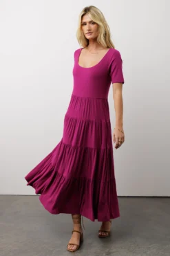 McKayla Tiered Dress In Magenta
