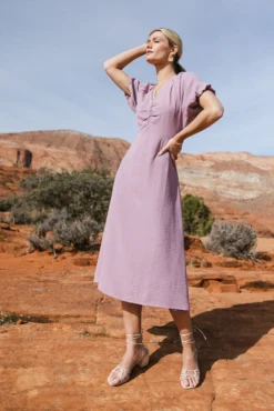 Maeve Midi Dress In Lavender