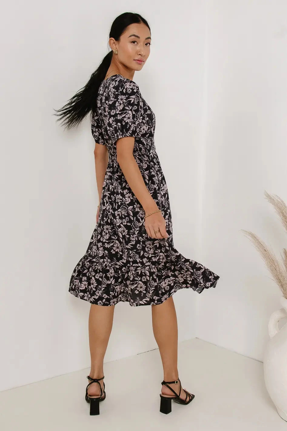 Oriana Floral Dress - Image 5