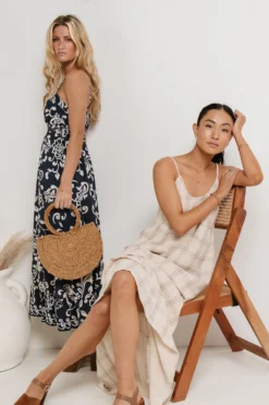 Kendall Plaid Dress In Taupe