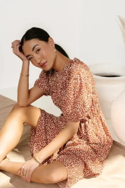 Shyla Floral Midi Dress