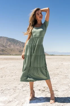 McKayla Tiered Dress In Sage